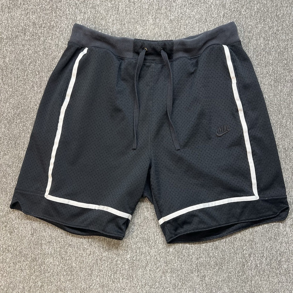 Nike Sportswear Mesh Basketball Shorts. New. Mens Size: L NO‎ TAGS Comfort (023)